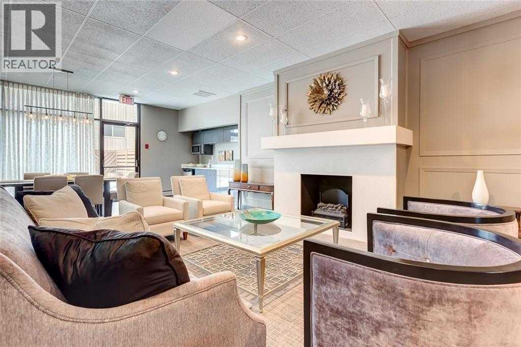 #6E 133 25 Avenue SW - 18