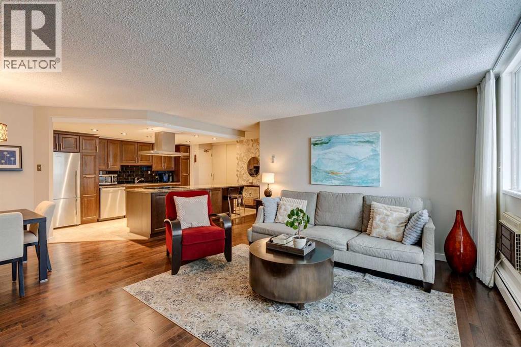 #6E 133 25 Avenue SW - 6