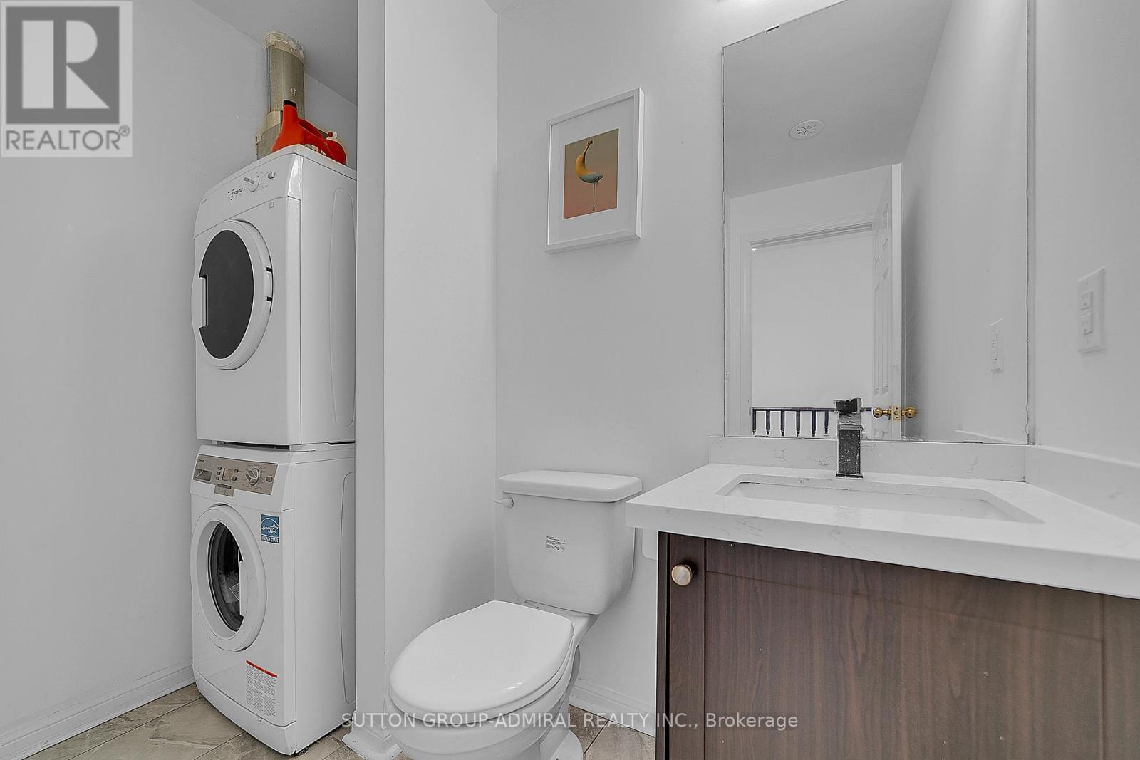 #305 639 LAWRENCE AVENUE - 7