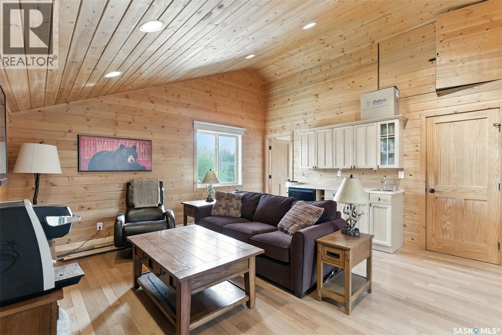 13 Islander DRIVE - 30