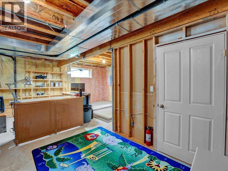 147 Cove Place - 38