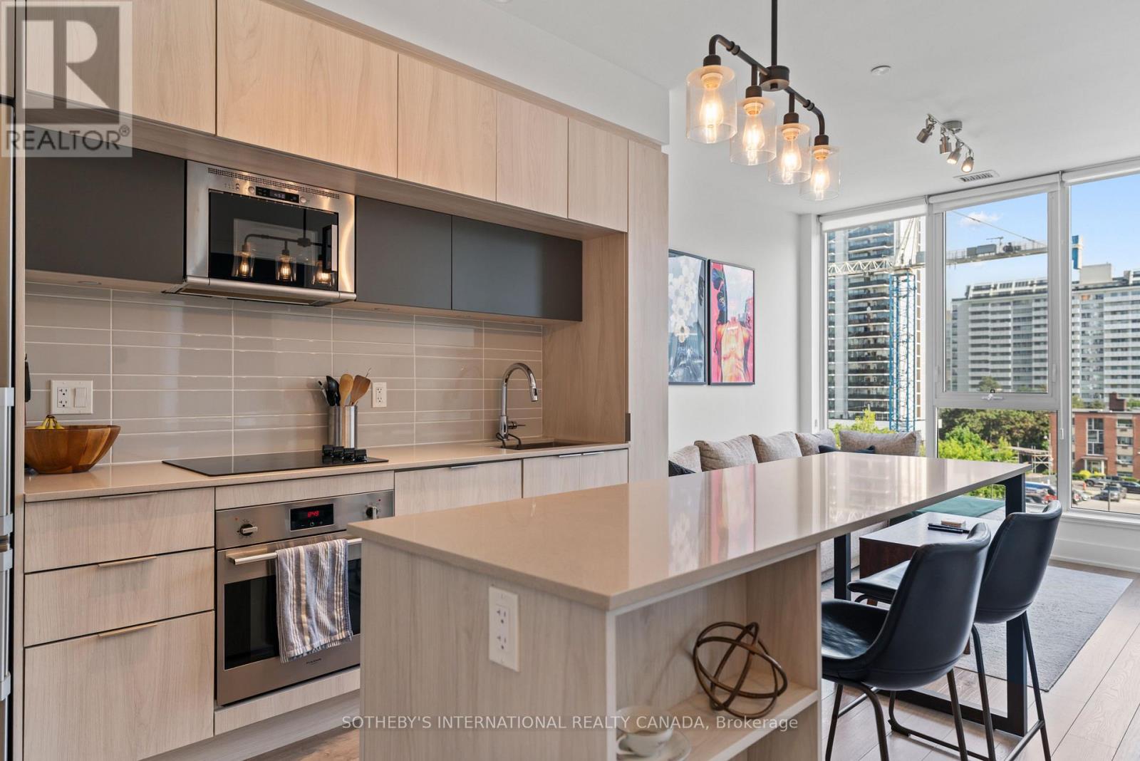 #412 1 BELSIZE DRIVE - 5
