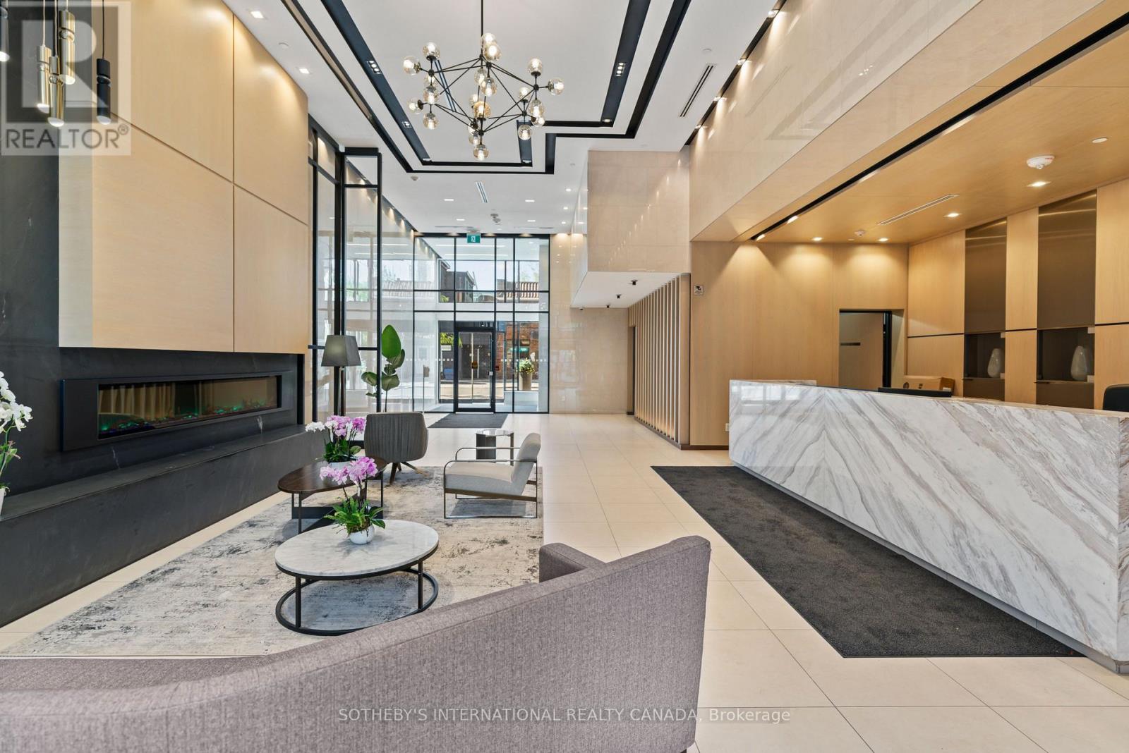 #412 1 BELSIZE DRIVE - 18