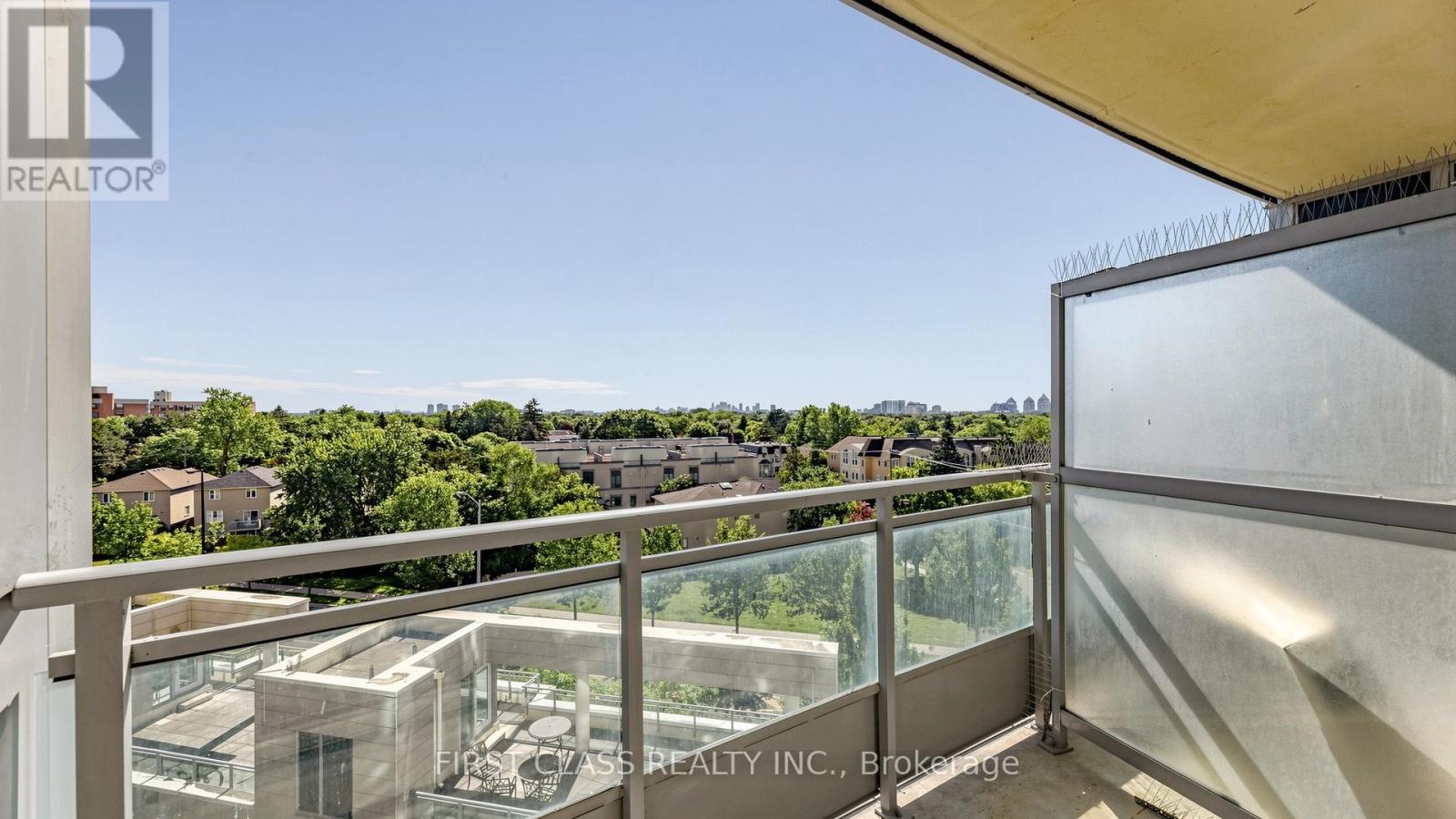 #612 18 HOLMES AVENUE - 18