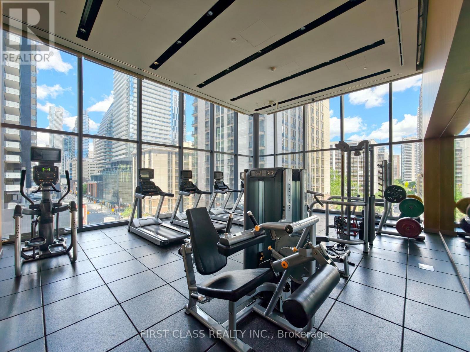 #3611 7 GRENVILLE STREET - 24