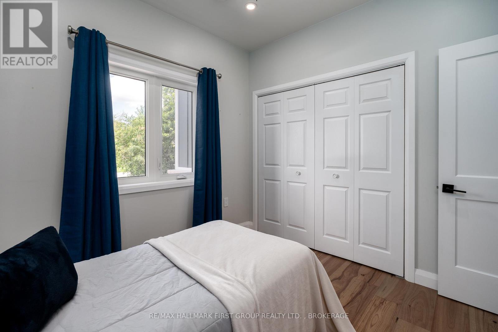 262 HUNT ROAD - 19