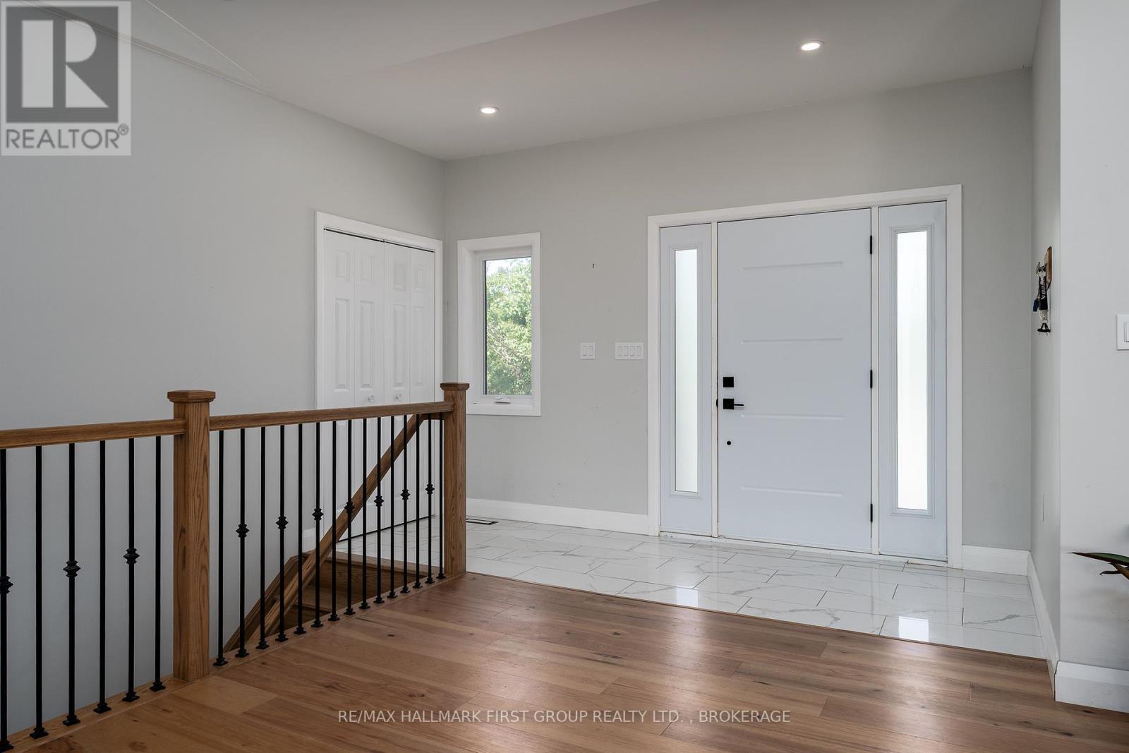 262 HUNT ROAD - 7