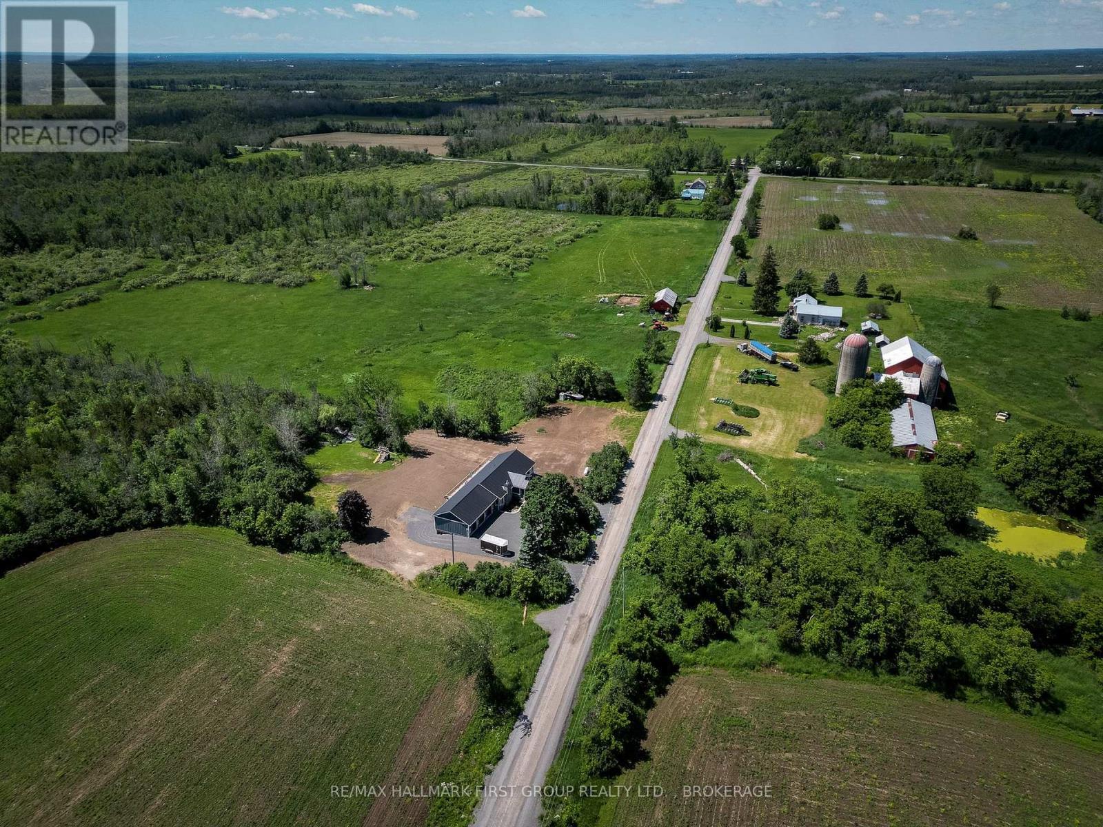 262 HUNT ROAD - 50