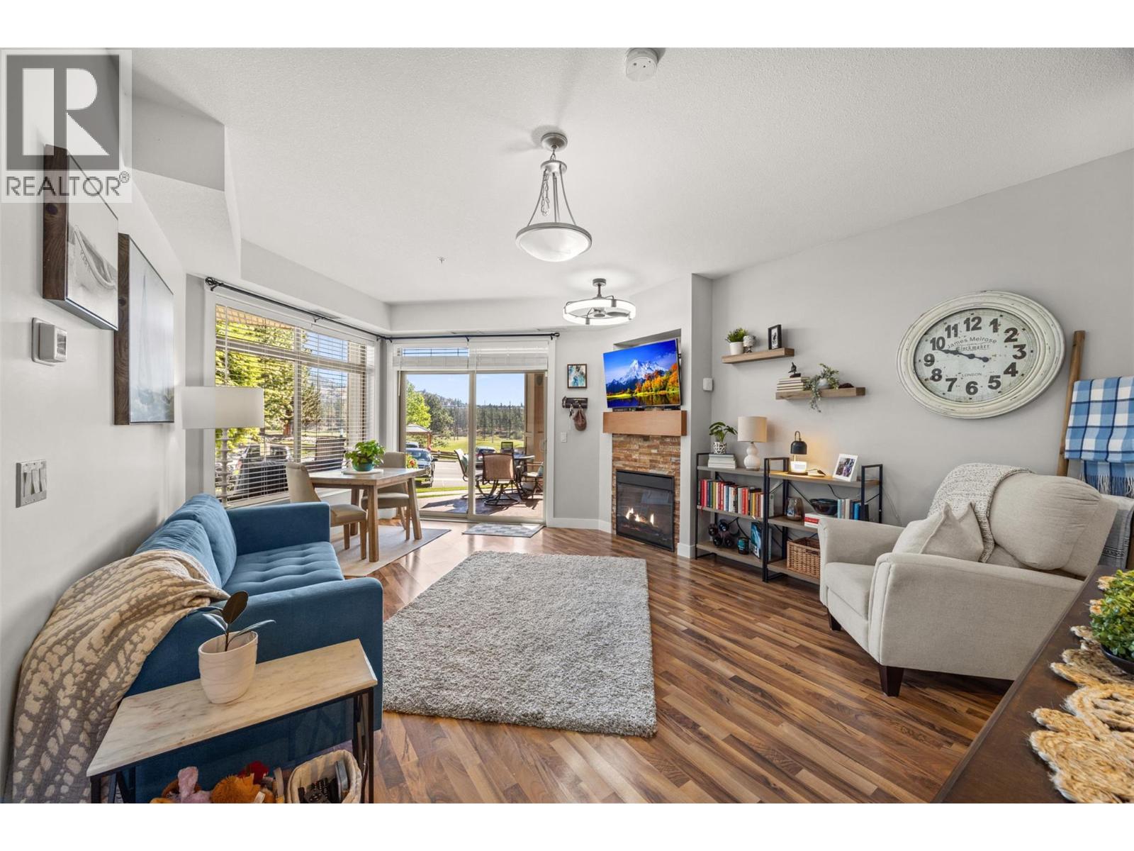212 3545 Carrington Road, West Kelowna