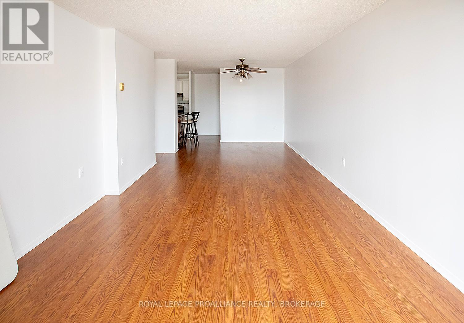 #305 120 BARRETT COURT - 2