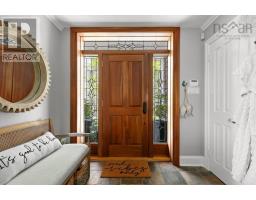 Sunroom - 6010 Highway 332, Middle Lahave, NS B4V2X4 Photo 6