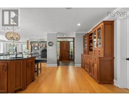 Den - 6010 Highway 332, Middle Lahave, NS B4V2X4 Photo 8