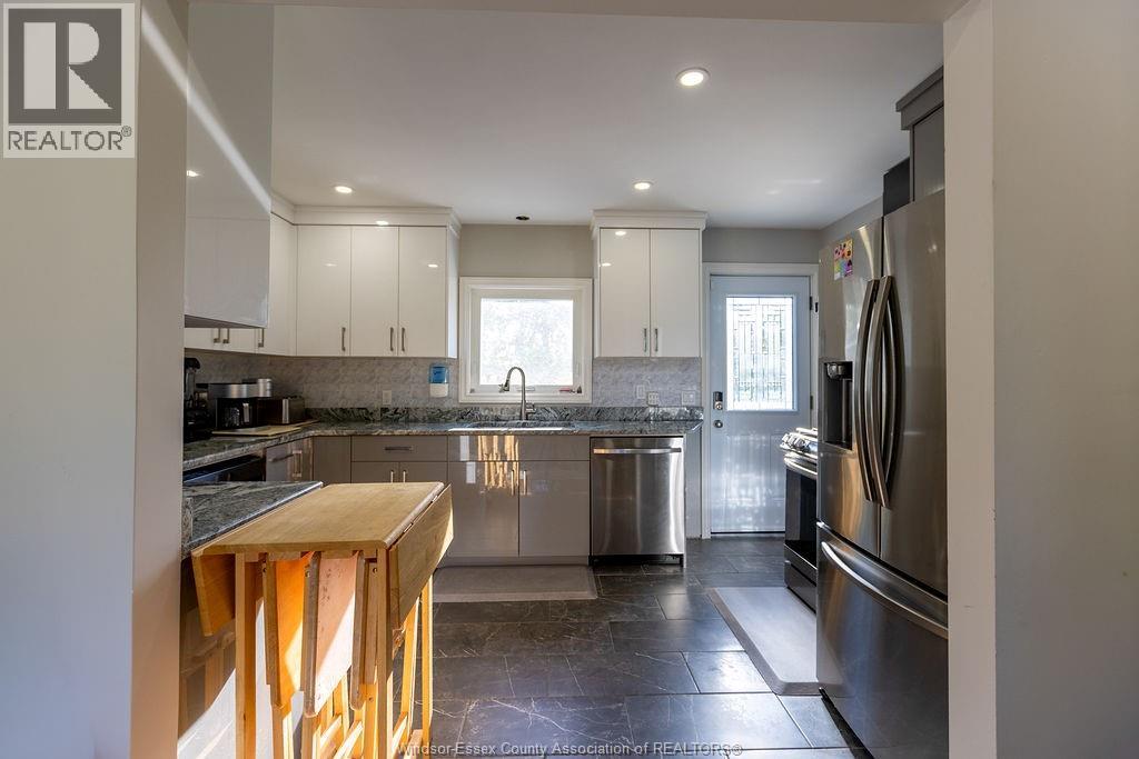 2040 FRONT ROAD North - 12