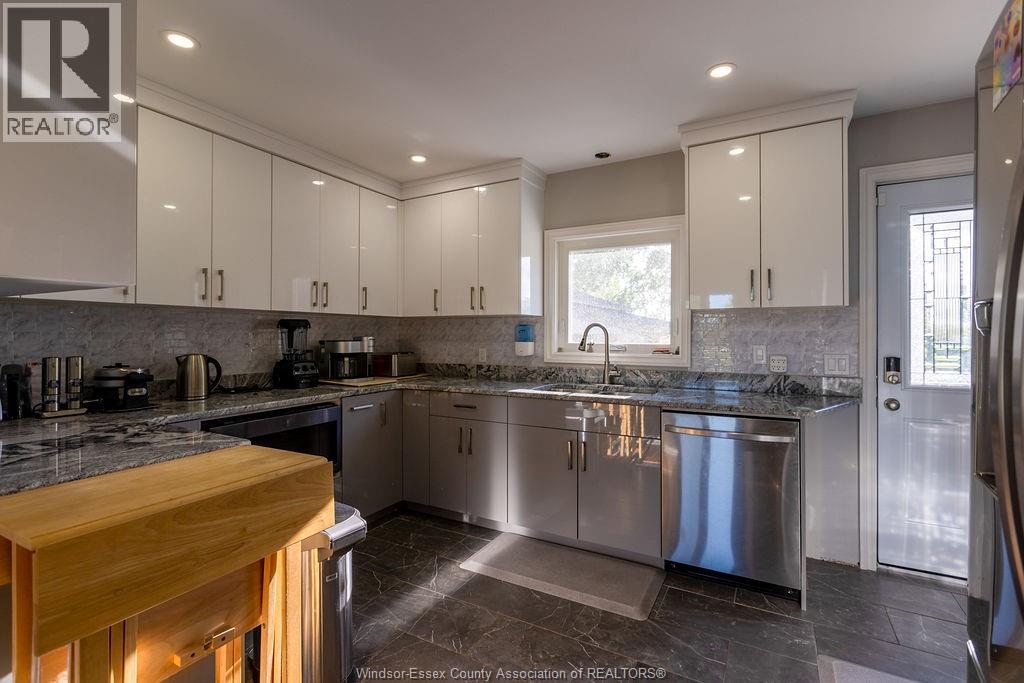 2040 FRONT ROAD North - 11