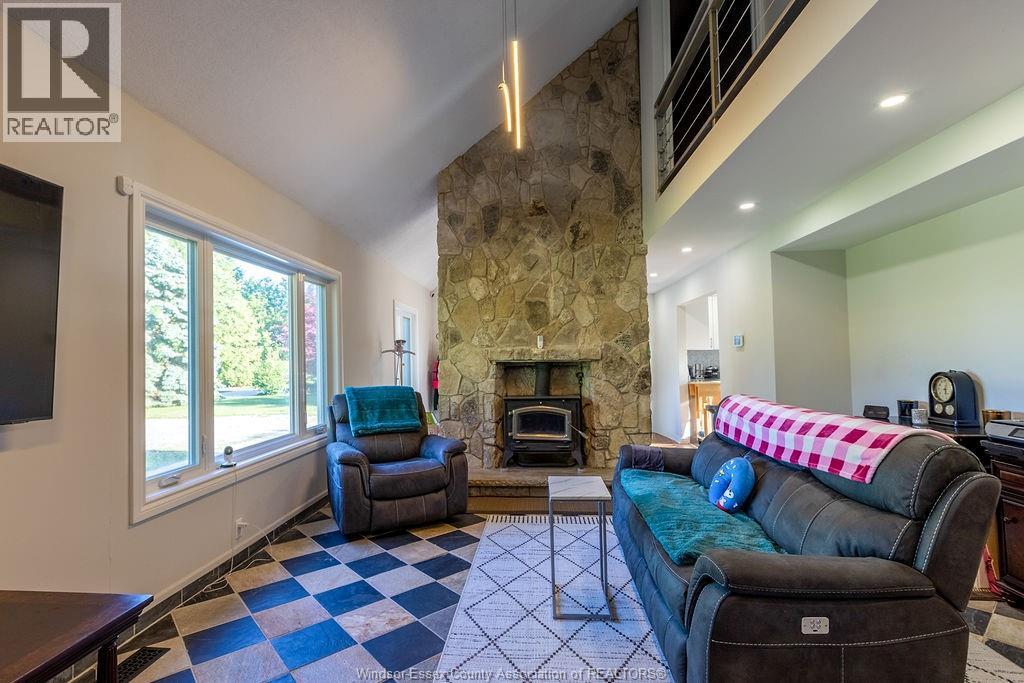 2040 FRONT ROAD North - 14