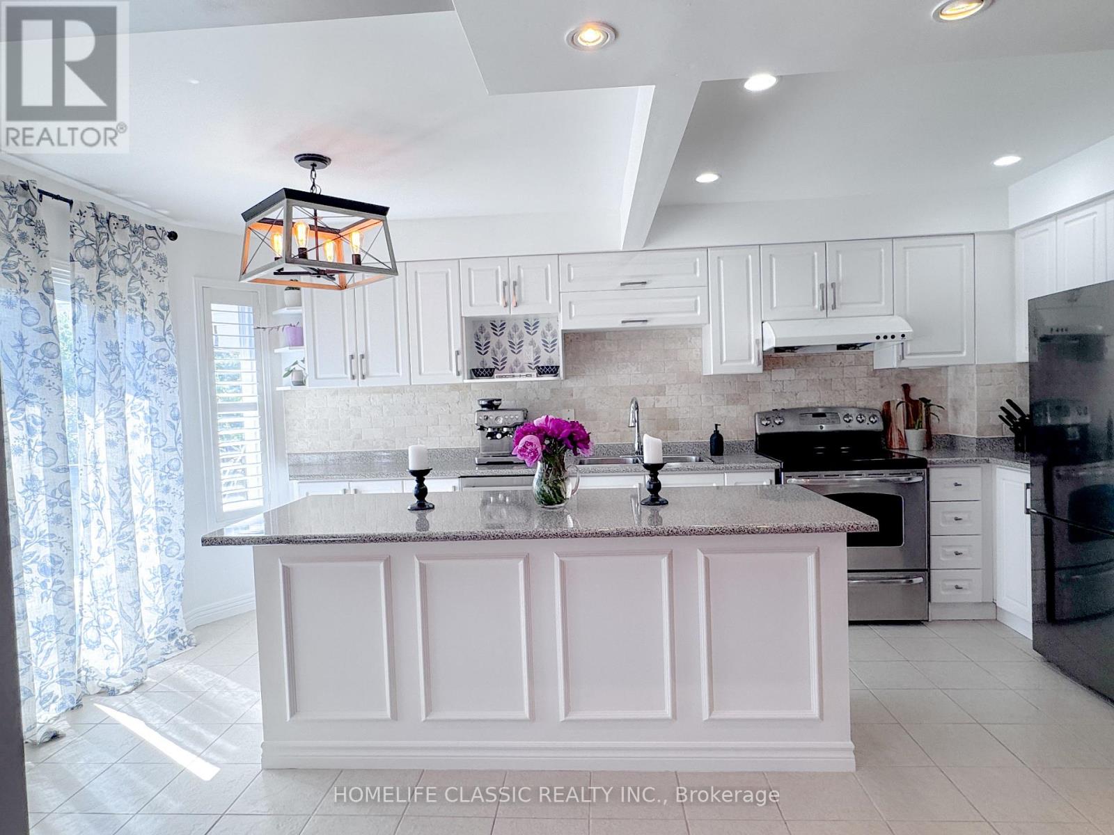 67 ANDONA CRESCENT - 5