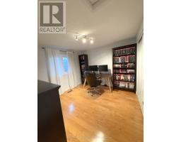 67 Andona Crescent, Toronto, ON M1C5A3 Photo 11