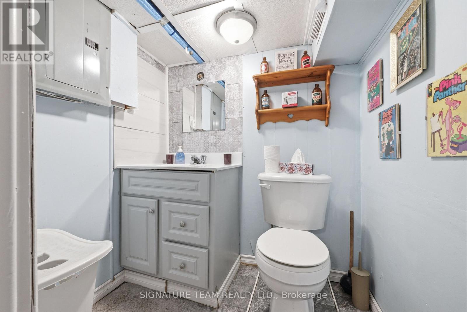652 MOFFAT STREET - 28