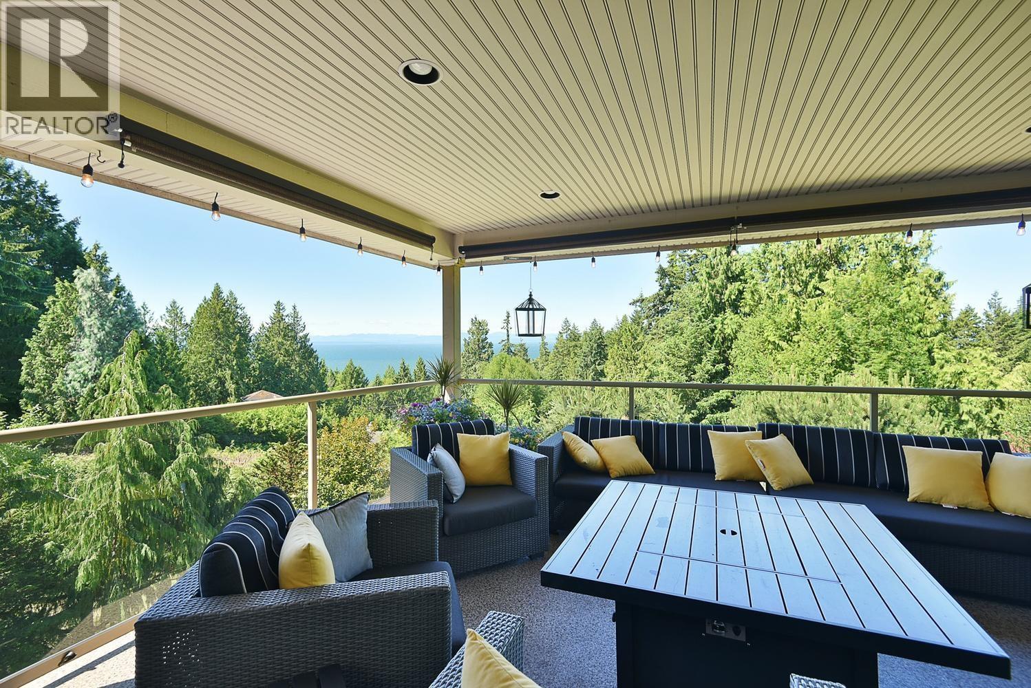 377 HARRY ROAD, Gibsons