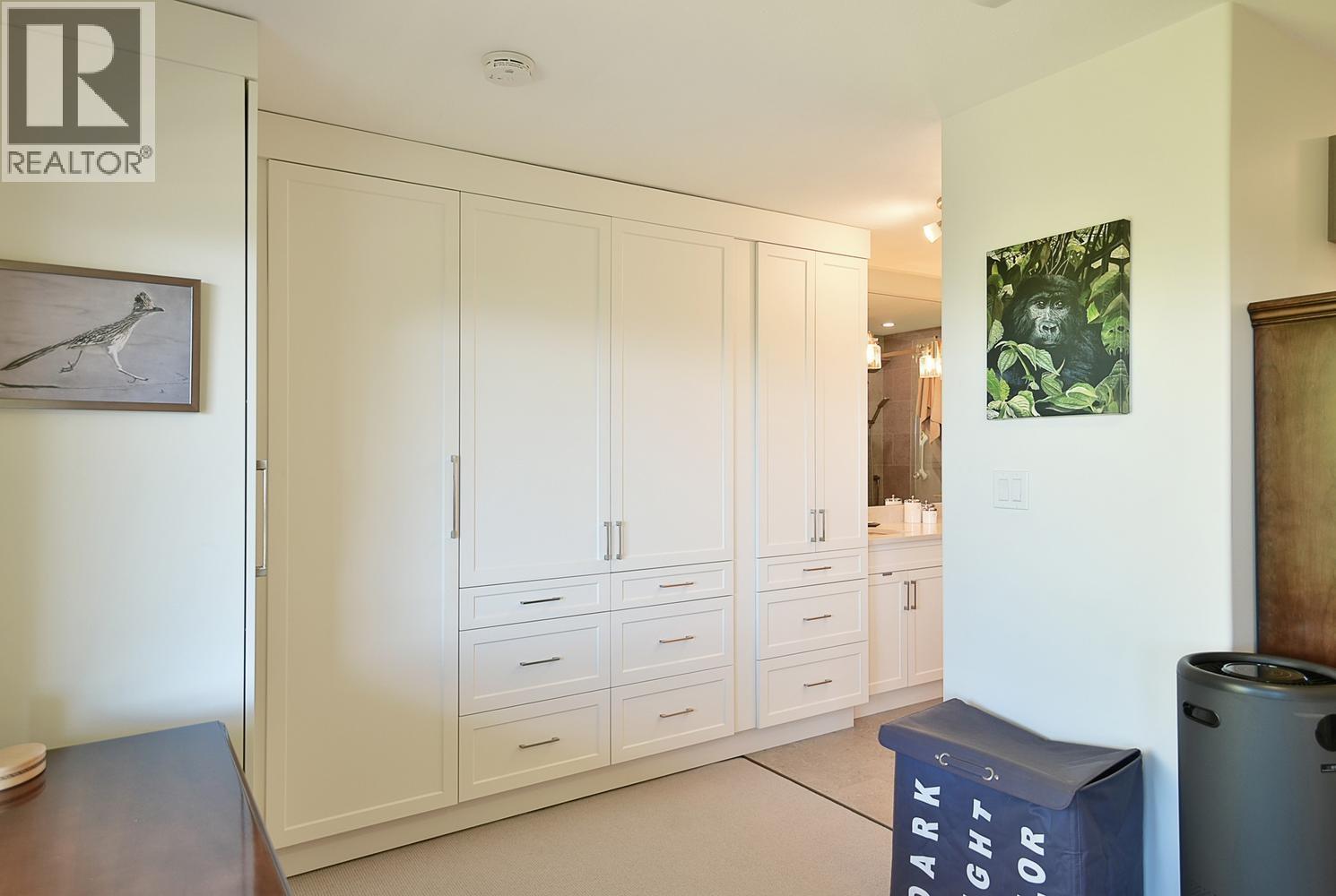 377 HARRY ROAD, Gibsons