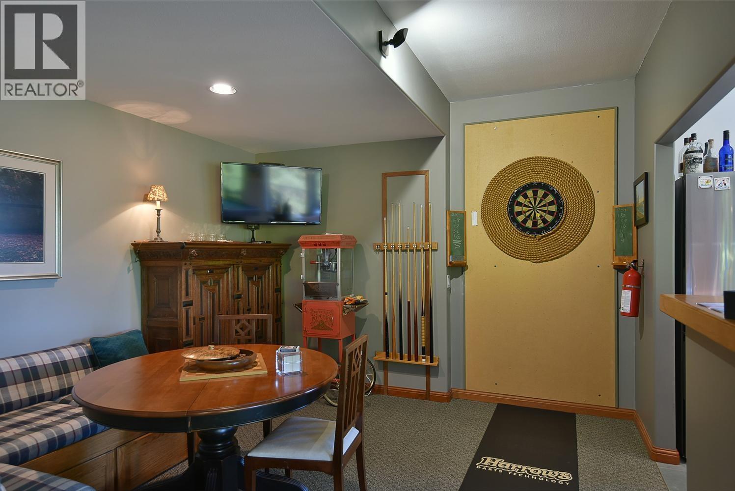 377 HARRY ROAD, Gibsons