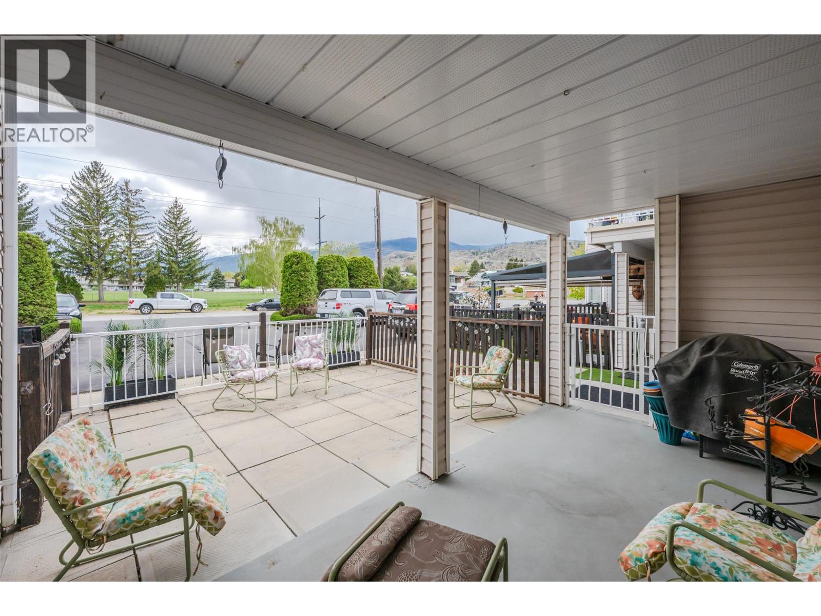 #2 800 Merlot Avenue - 27
