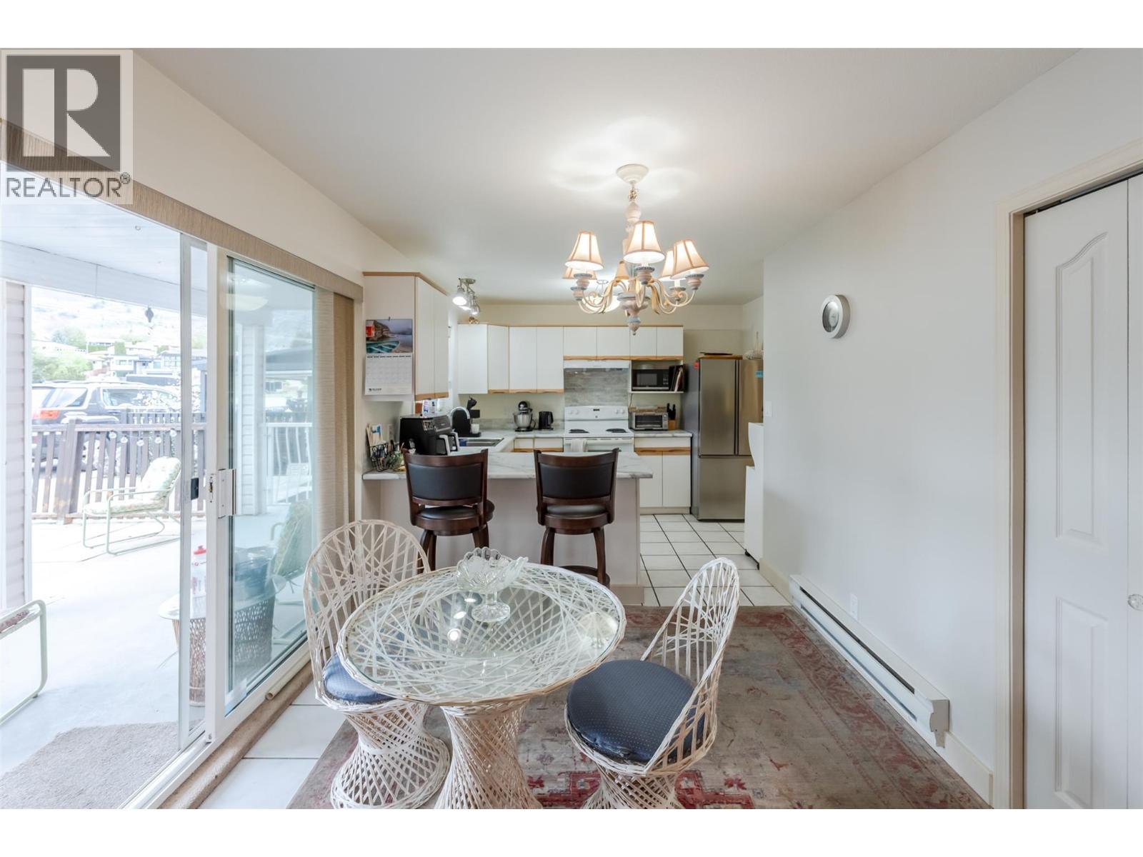 #2 800 Merlot Avenue - 16