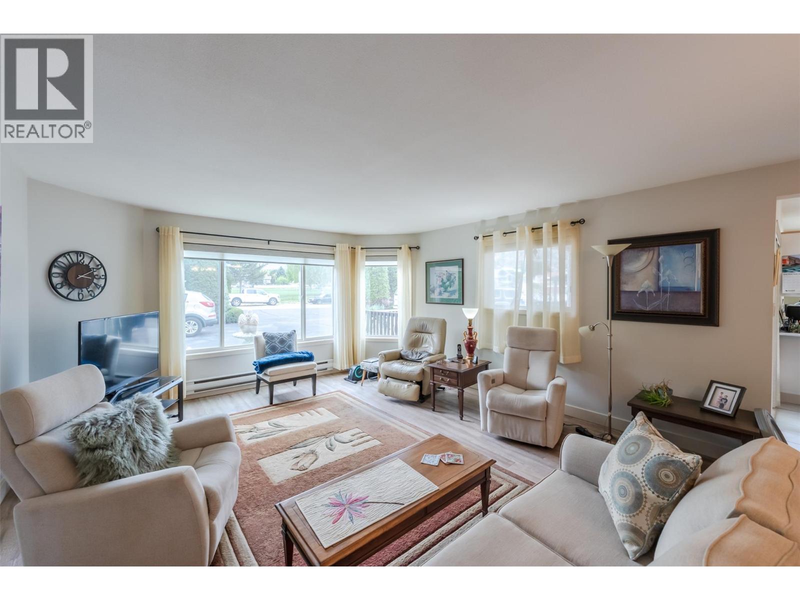 #2 800 Merlot Avenue - 17