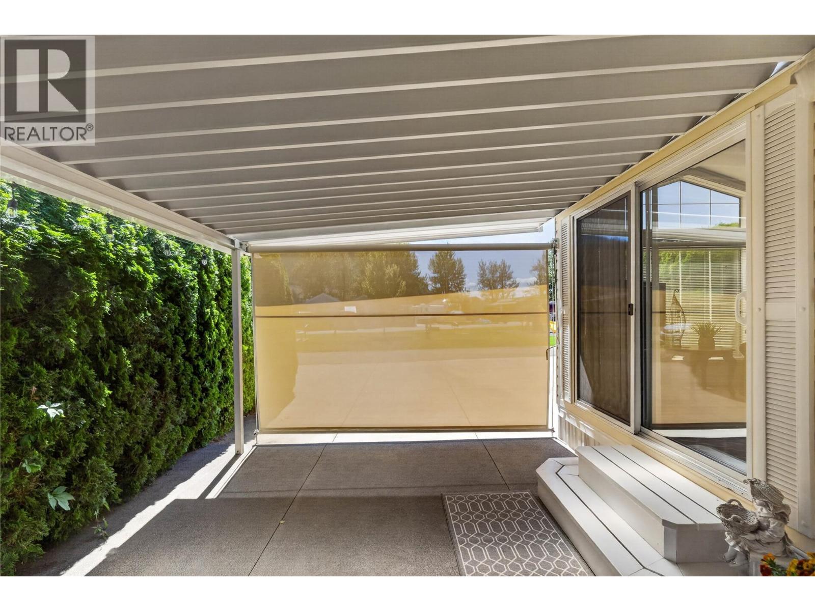 19 1455 Silver Sands Road, Sicamous