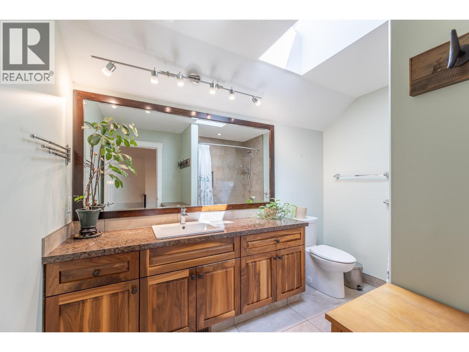 567 Pineview Road - 28
