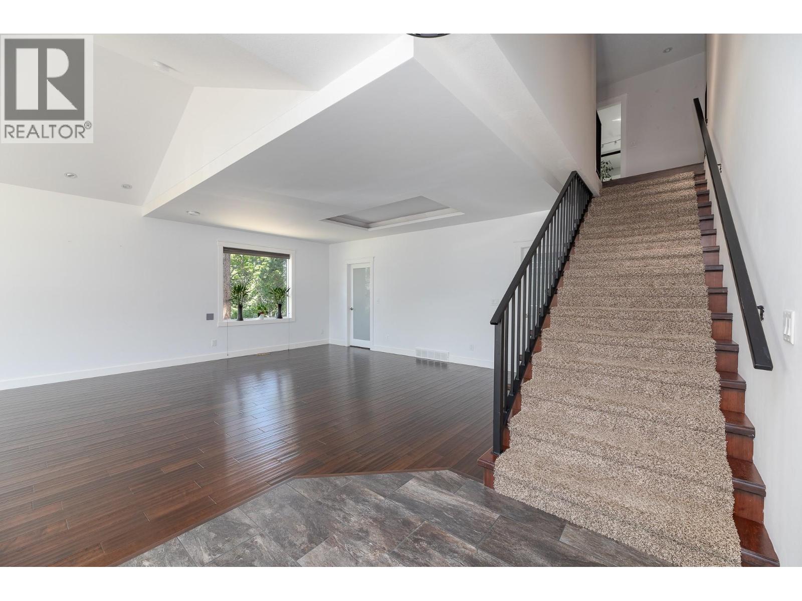 567 Pineview Road - 23
