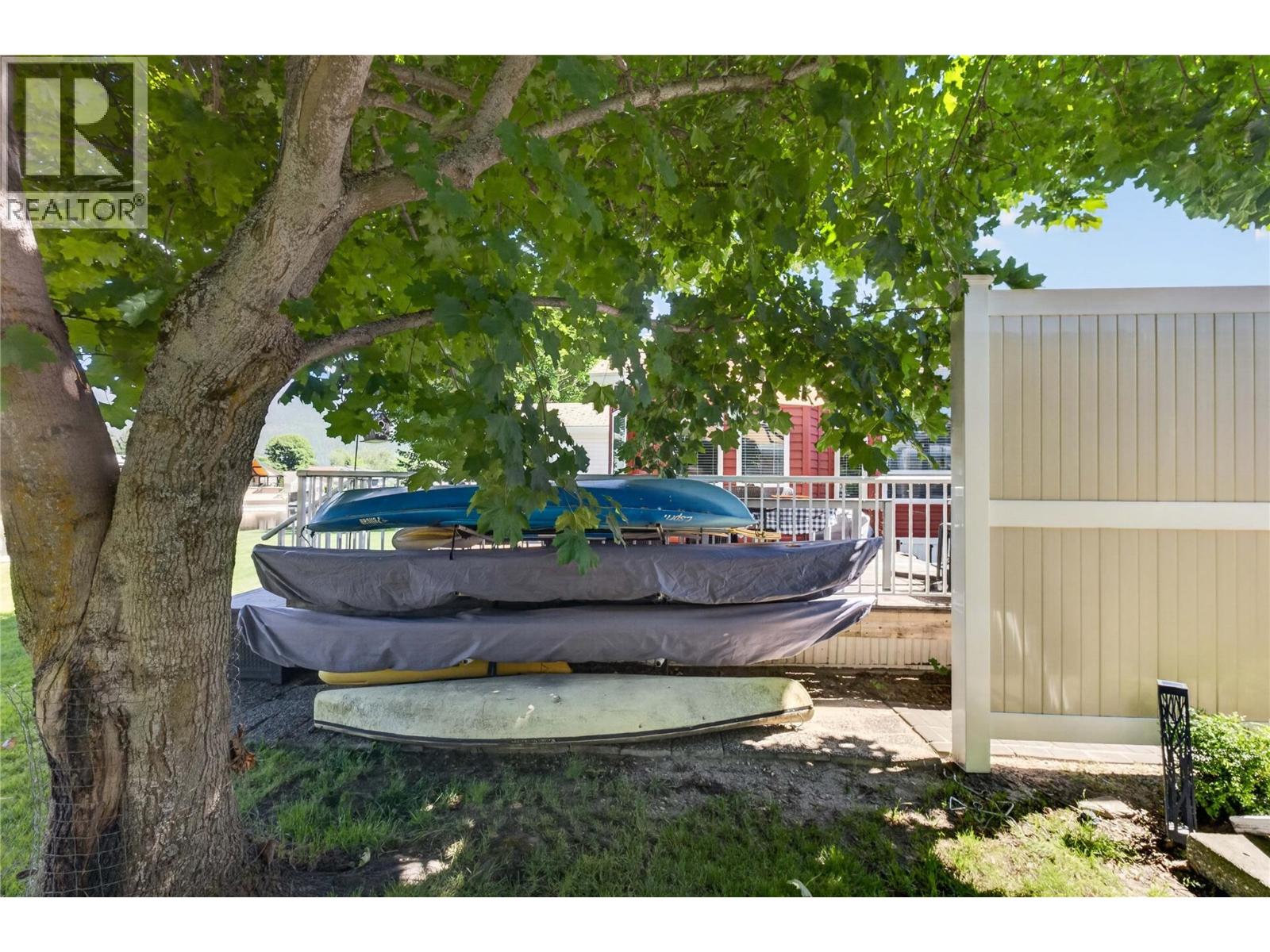 19 1455 Silver Sands Road, Sicamous