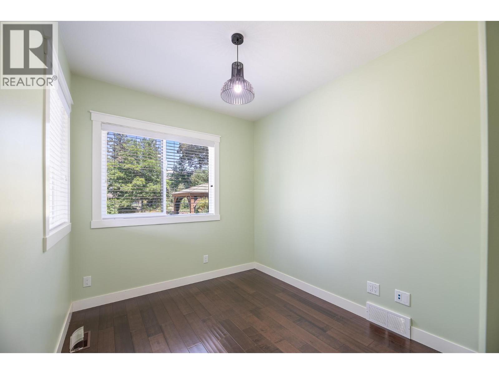 567 Pineview Road - 20