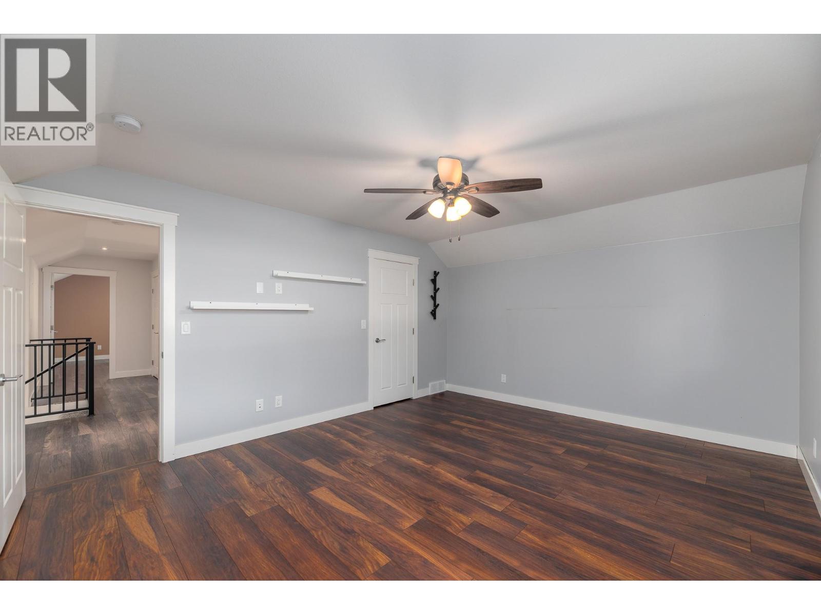 567 Pineview Road - 26