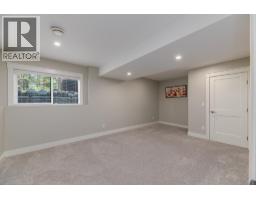 567 Pineview Road, Penticton, BC V2A7S8 Photo 35