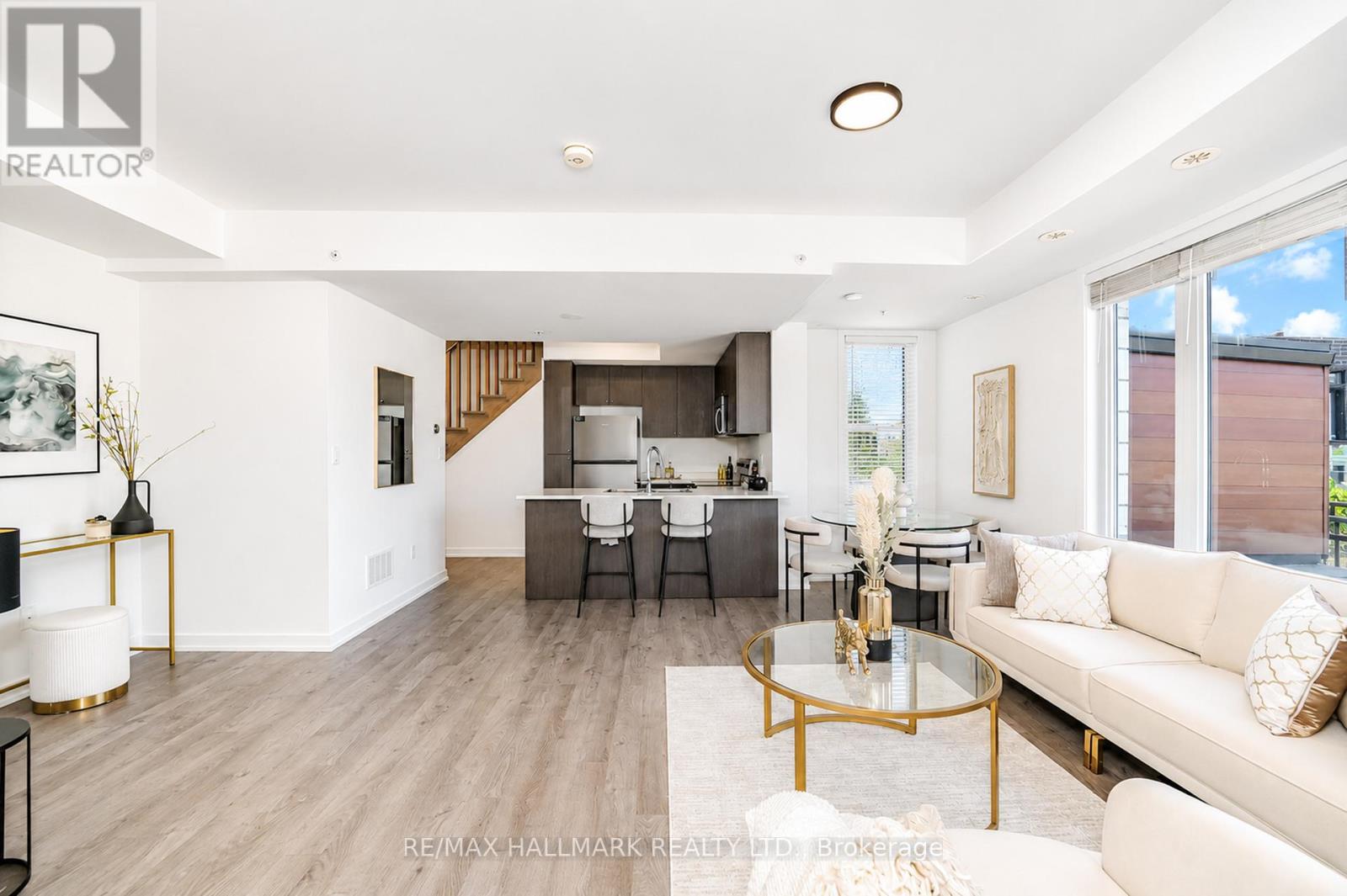 #212 1555 KINGSTON ROAD - 3