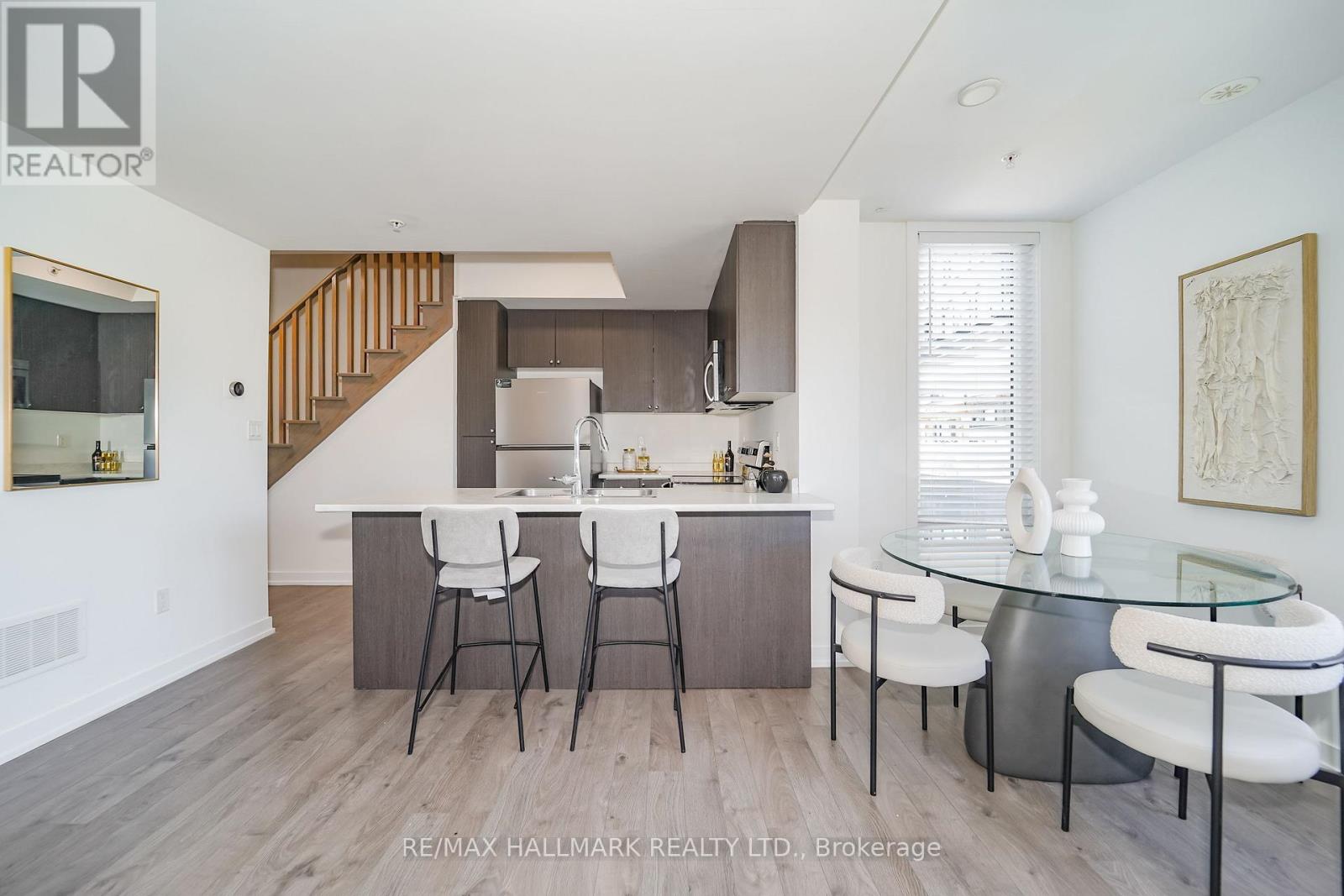 #212 1555 KINGSTON ROAD - 11