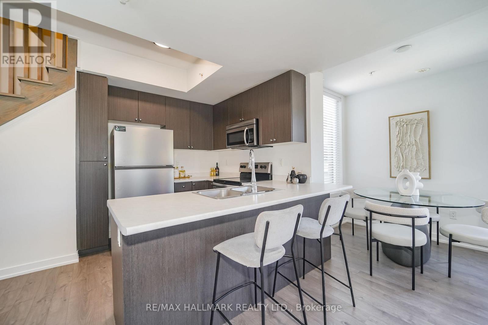 #212 1555 KINGSTON ROAD - 13