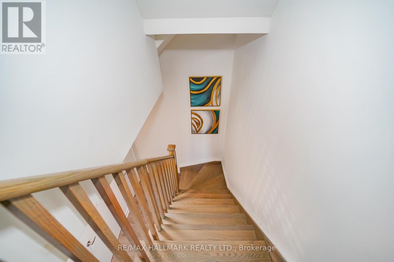 #212 1555 KINGSTON ROAD - 25