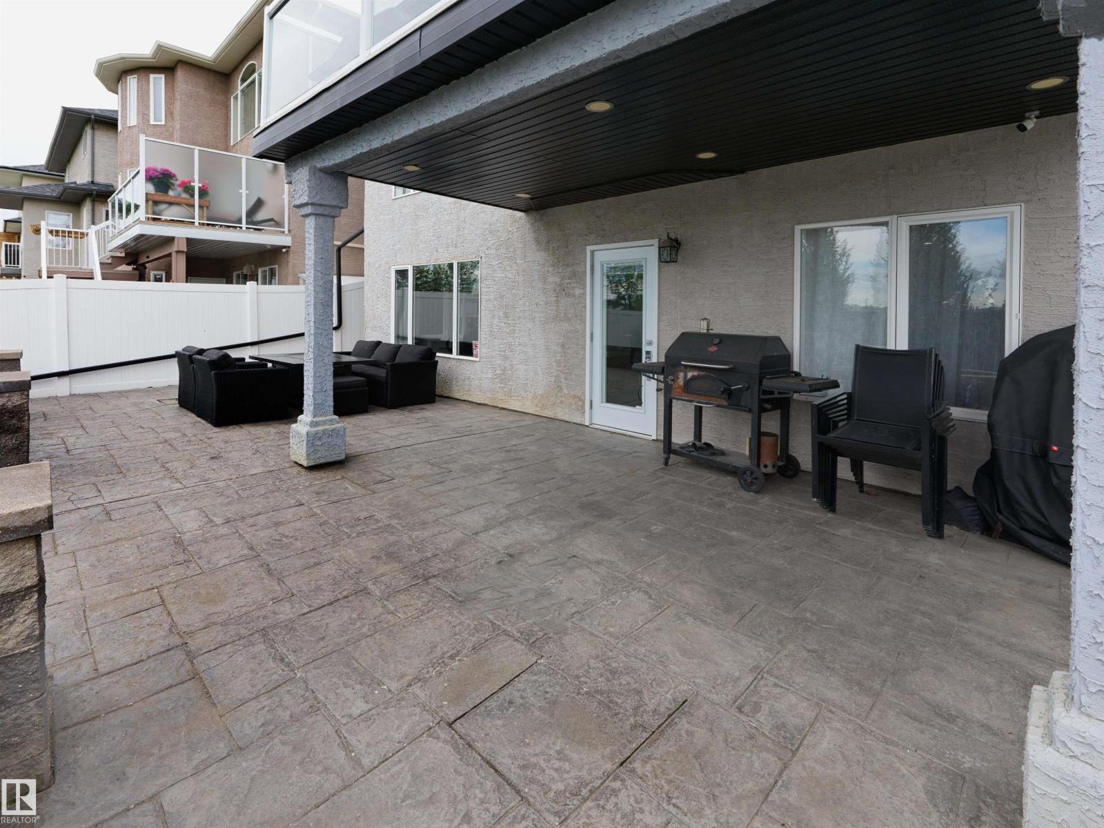 16011 46 ST NW - 40