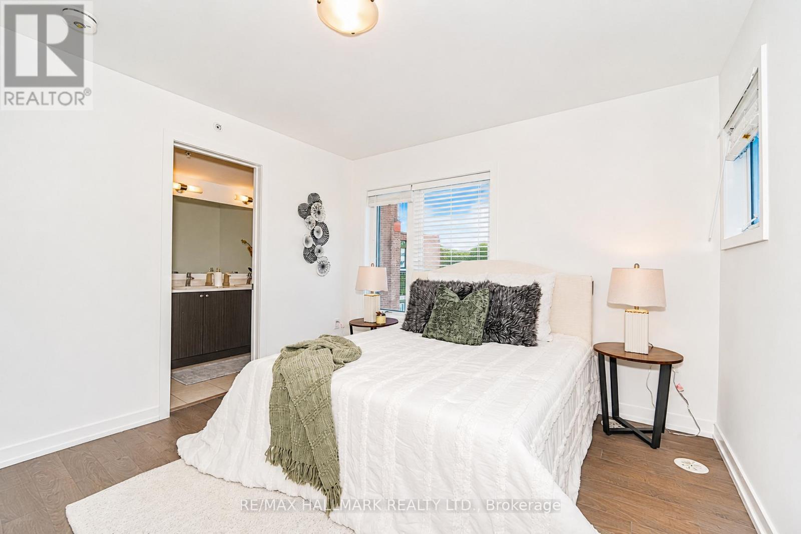 #212 1555 KINGSTON ROAD - 19