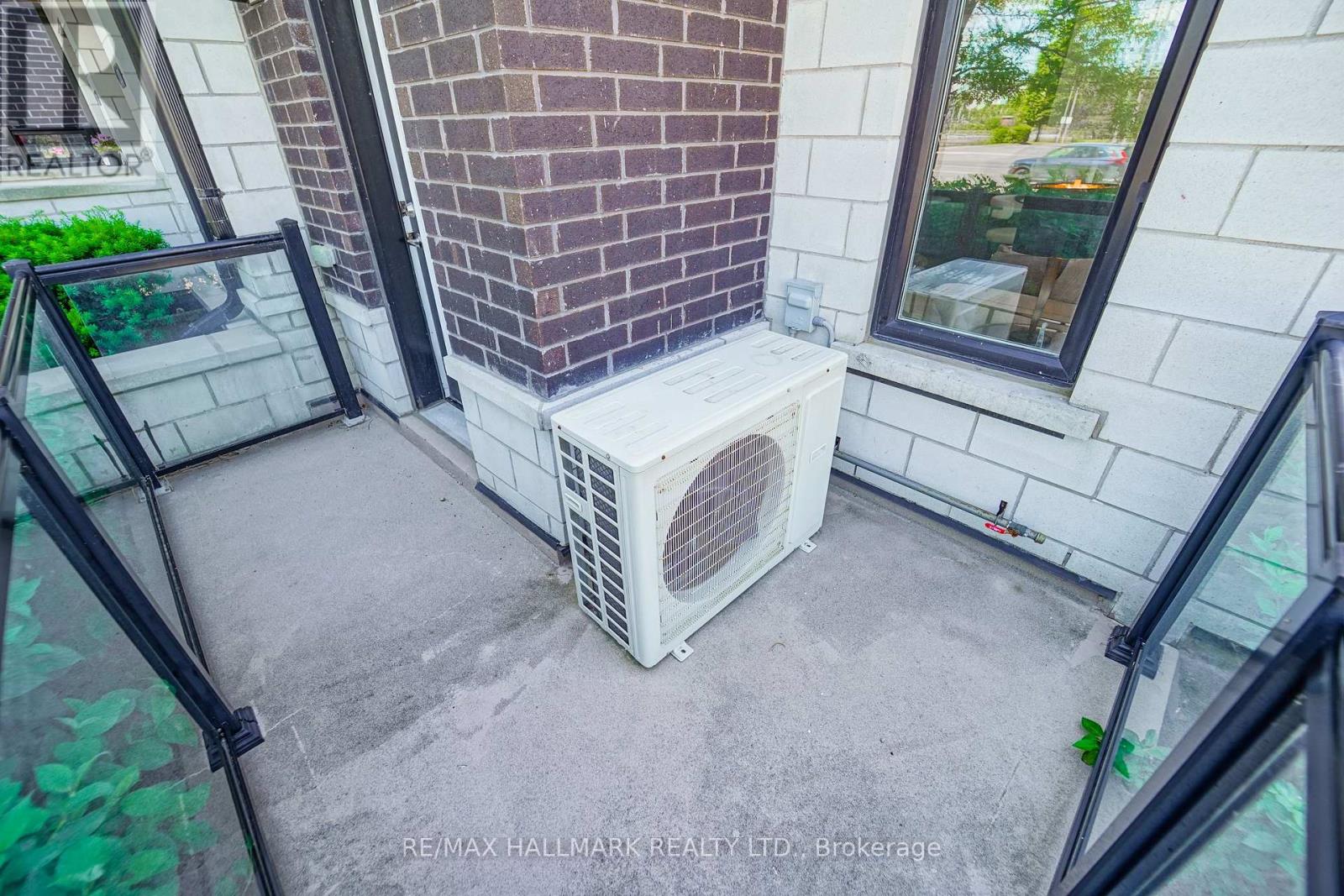 #212 1555 KINGSTON ROAD - 28