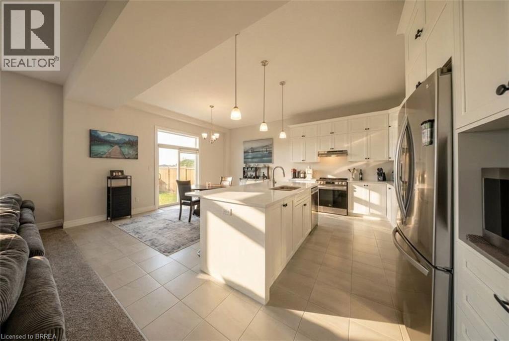 185 SAVANNAH RIDGE Drive - 12