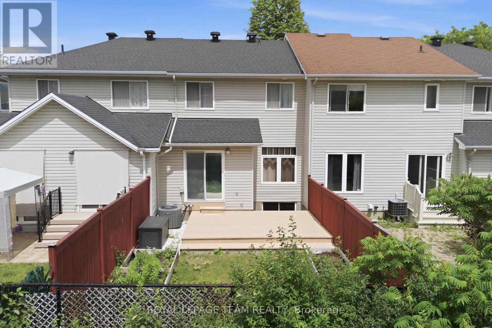 3 Bed, 3 Bath House for Sale in Ottawa – 189 GRAY CRESCENT, Ottawa – MLS# X13176690 - Image 32