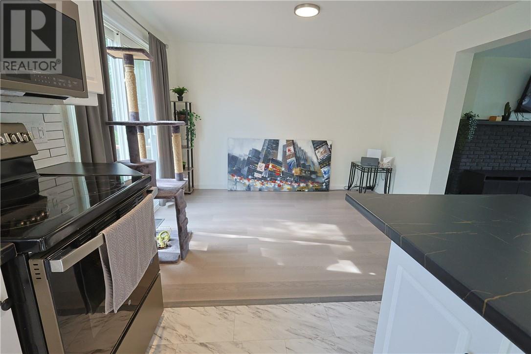 4 Bed, 3 Bath House for Sale in Ottawa – 12 Downsview Crescent, Ottawa - Image 25