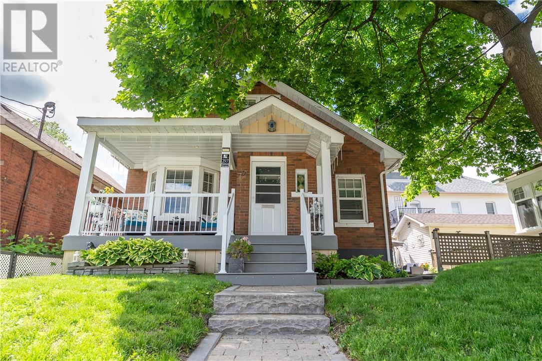 397 Nelson Street - 1