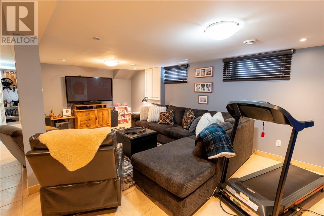 397 Nelson Street - 43