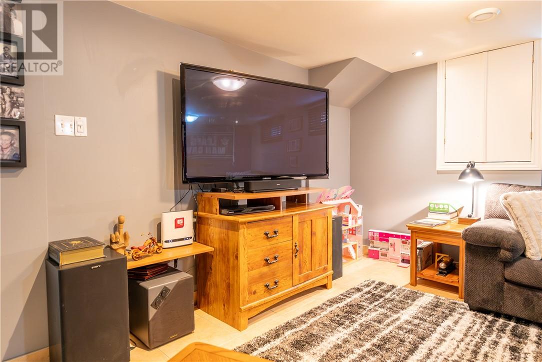 397 Nelson Street - 50