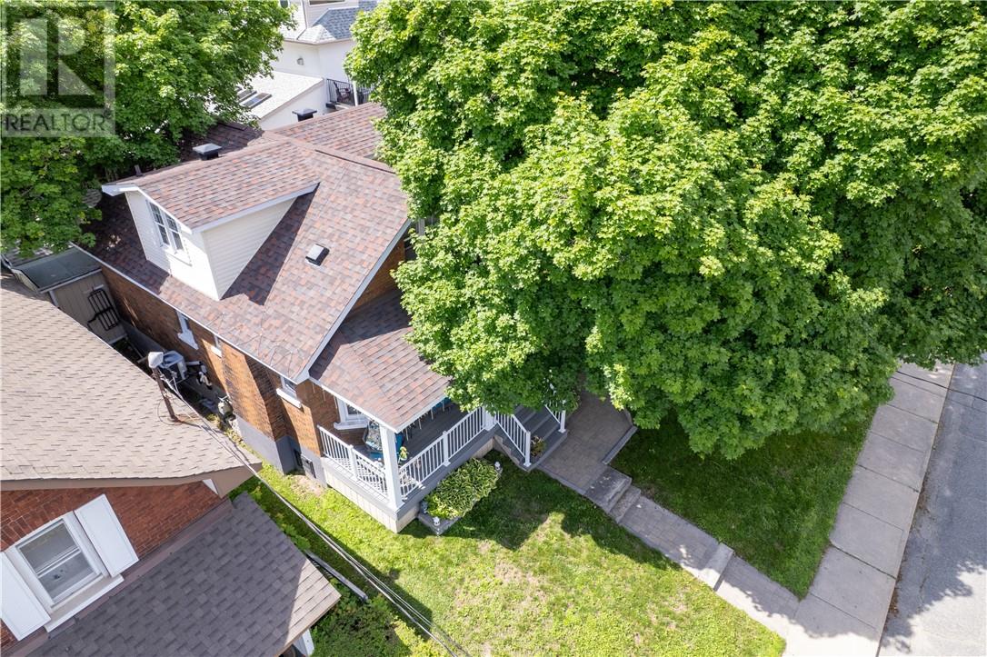 397 Nelson Street - 61