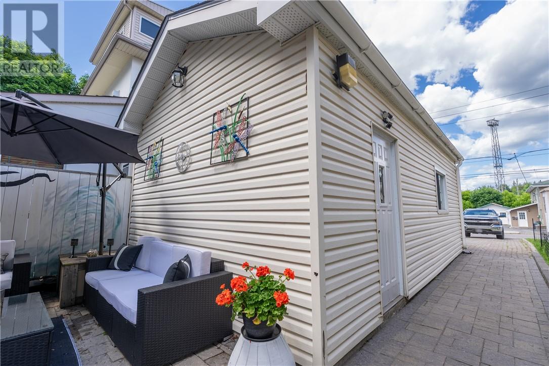 397 Nelson Street - 56